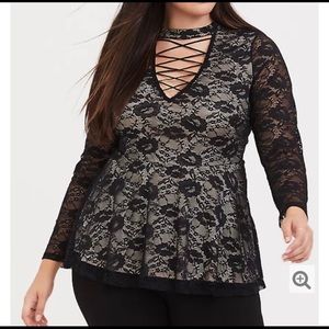 TORRID black lace lattice peplum top size 1